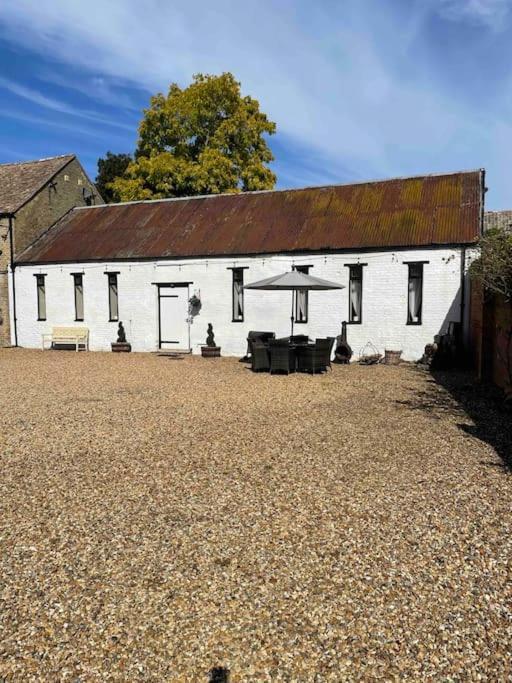 The Old Hay Barn - Games Room, Gym, Sleeps 8 Godmanchester Eksteriør billede