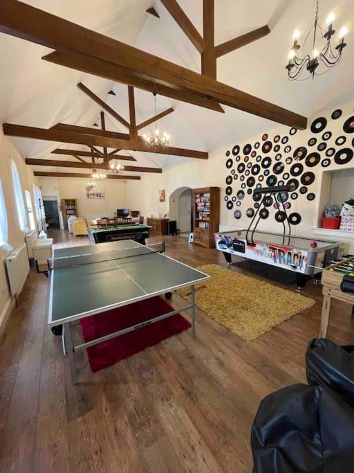 The Old Hay Barn - Games Room, Gym, Sleeps 8 Godmanchester Eksteriør billede
