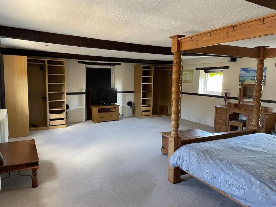 The Old Hay Barn - Games Room, Gym, Sleeps 8 Godmanchester Eksteriør billede